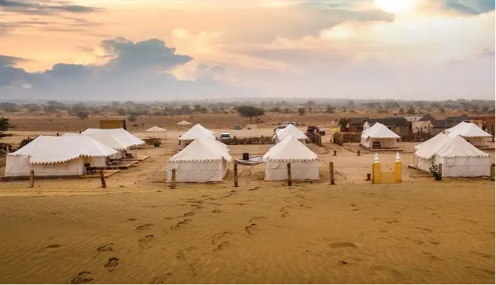 Desert Camps with Cultural Experiences